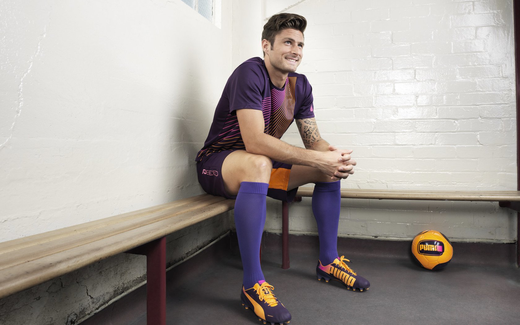 kaiyun 开云体育-柏林赫塔球员表现出色，以优异发挥赢得比赛，柏林赫塔vs柏林联